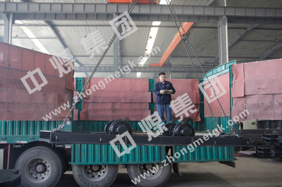 中煤集团一批矿用平板车发往黑龙江